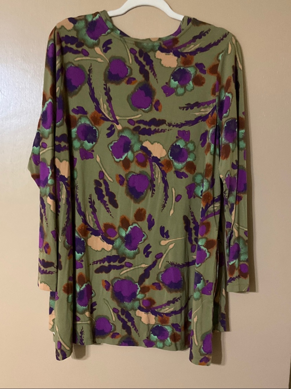 LOGO by Lori Goldstein Floral Print Long Sleeve Top - Picture 2 of 8
